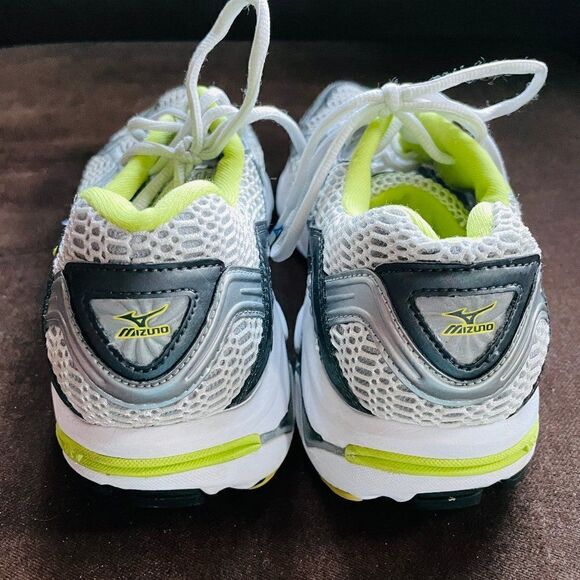 XLNT Mizuno Wave Inspire 6 Vintage Silver White Chartreuse Womens 9 US 40 EU - Picture 5 of 10